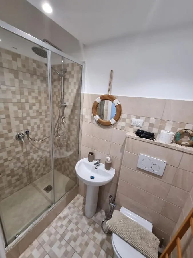 My Room Roma 2 Lido di Ostia 0*,
